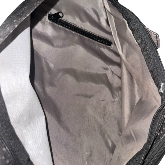 KAVU Rope Sling Crossbody Backpack Starry Galaxy Print Black Gray - Picture 5 of 6